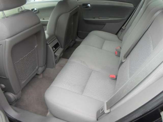 2008 Chevrolet Malibu LS 4DR Sedan